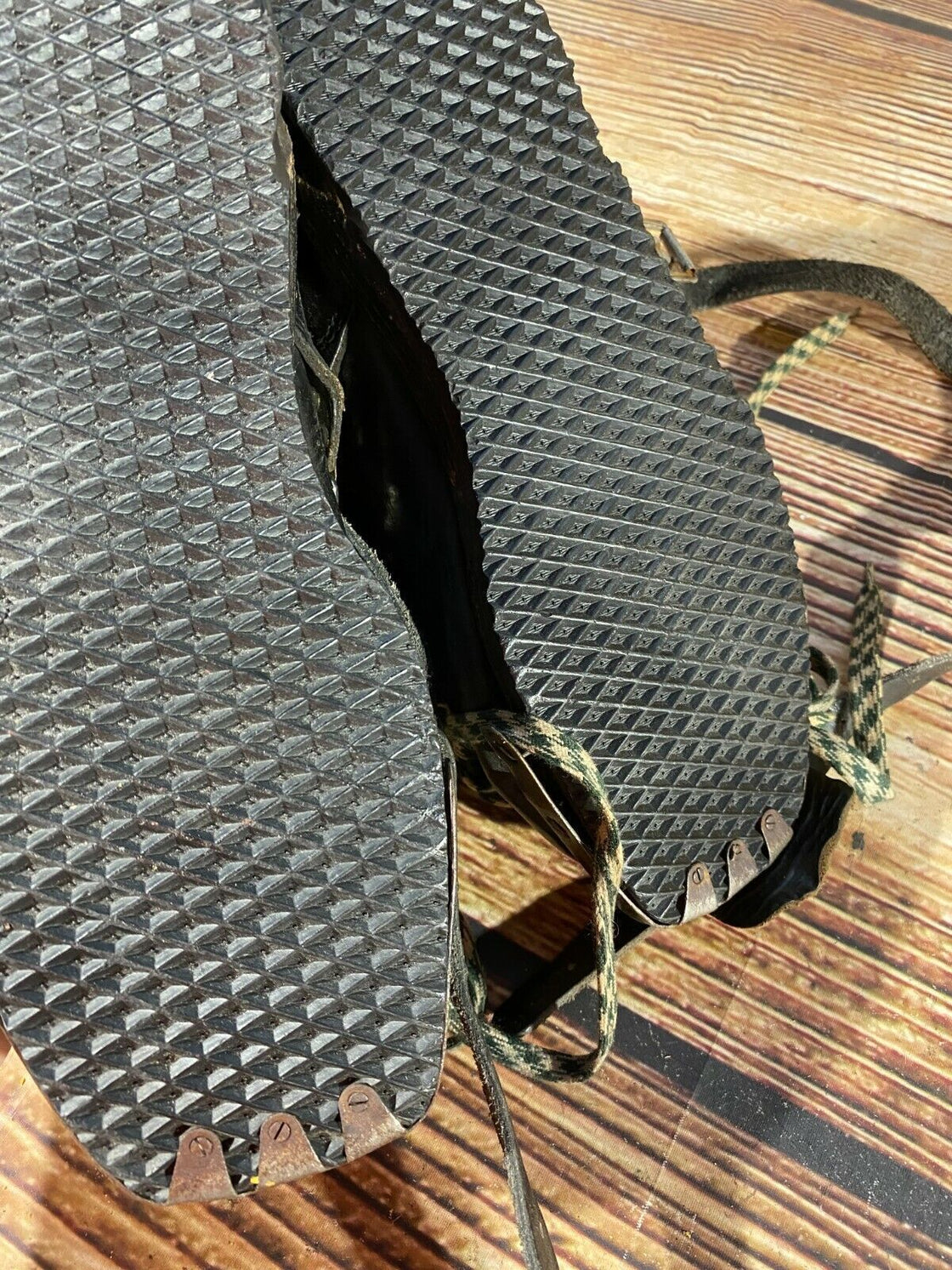 Handcrafted Vintage Leather Alpine Ski Boots US8, UK7, Mondo 260 Cable Bindings