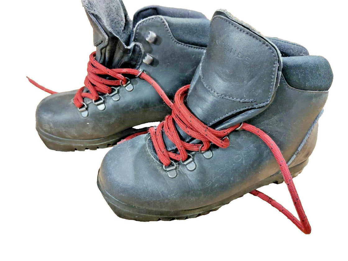 Garmont Touring Cross Country Nordic Ski Boots Size EU37 US4 3/4 NNN BC