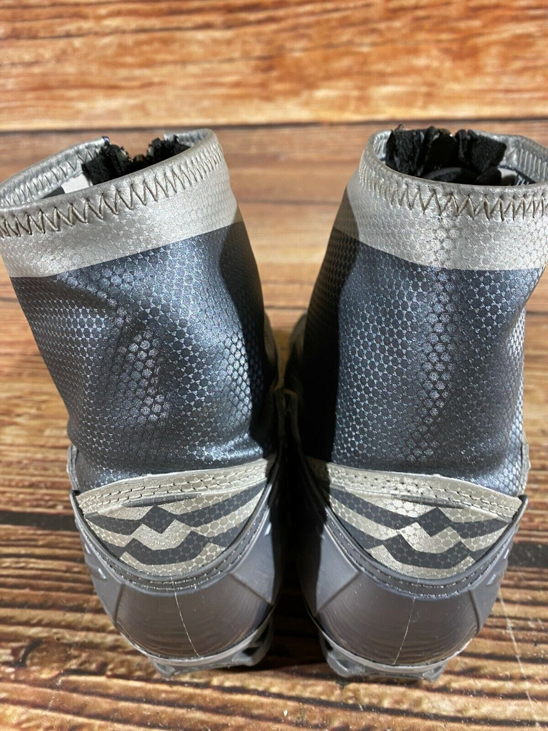Alpina SR20 Nordic Cross Country Ski Boots Size EU38 US6 for NNN 726