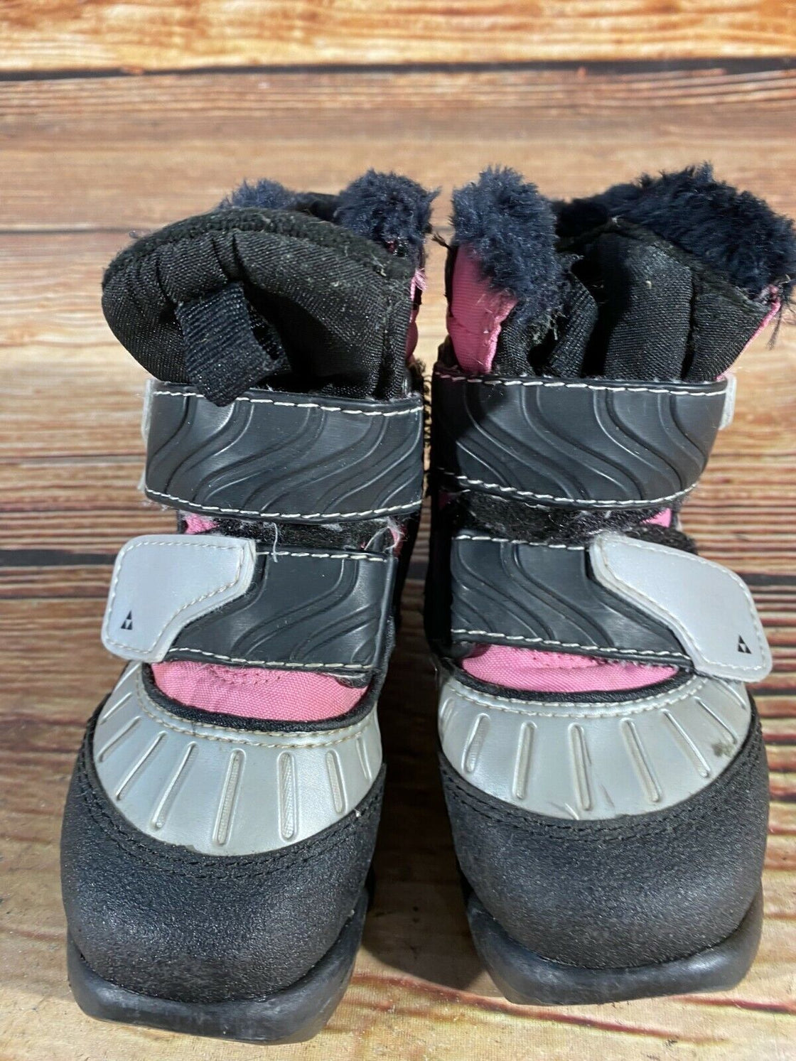Fischer Snow Star Kids Nordic Cross Country Ski Boots Size EU25 US8.5 NNN F-205
