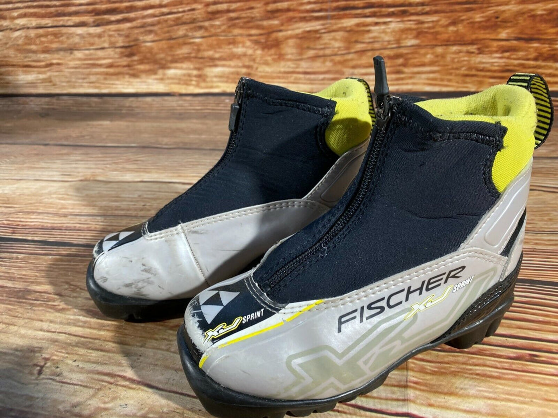 Fischer XJ Sprint Kids Nordic Cross Country Ski Boots Size EU29 US11 NNN F-177