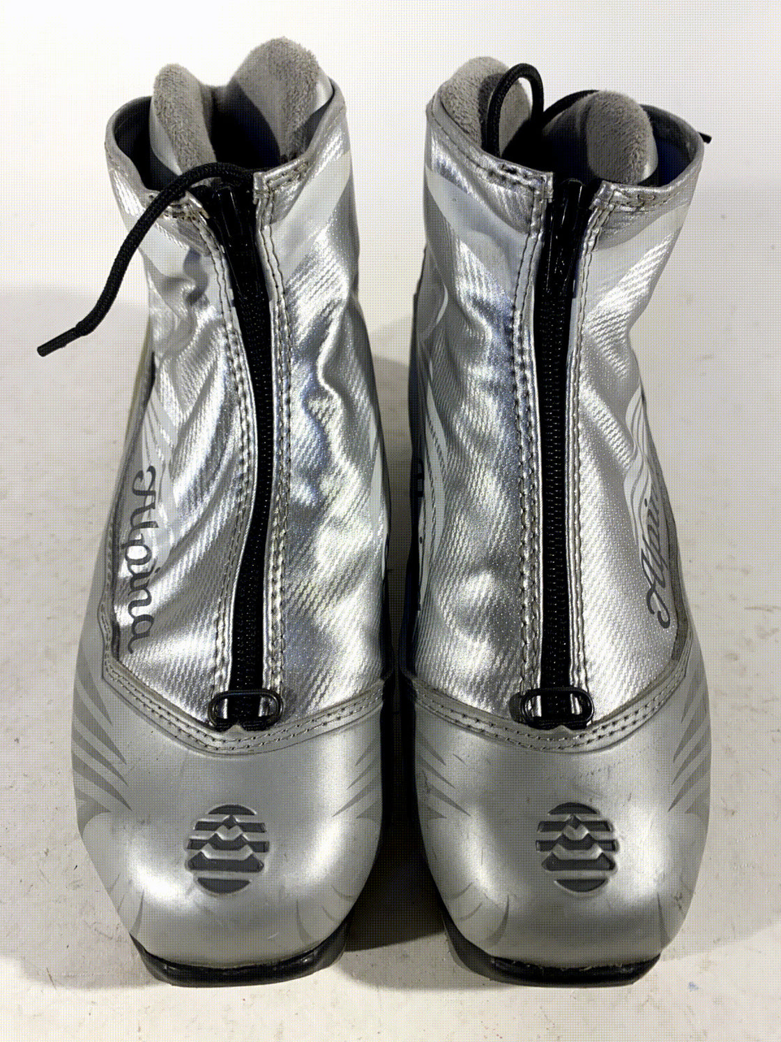 Alpina Eve28G Nordic Cross Country Ski Boots Size EU37 US5.5 for NNN 268