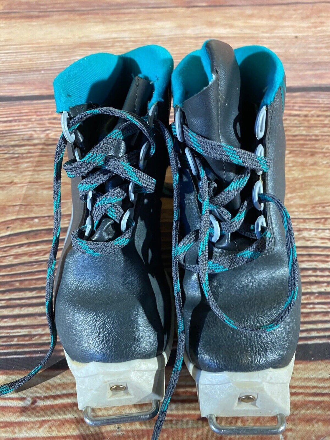 Tecno Kids  Nordic Cross Country Ski Boots Size EU30 US12 SNS Old Bindings
