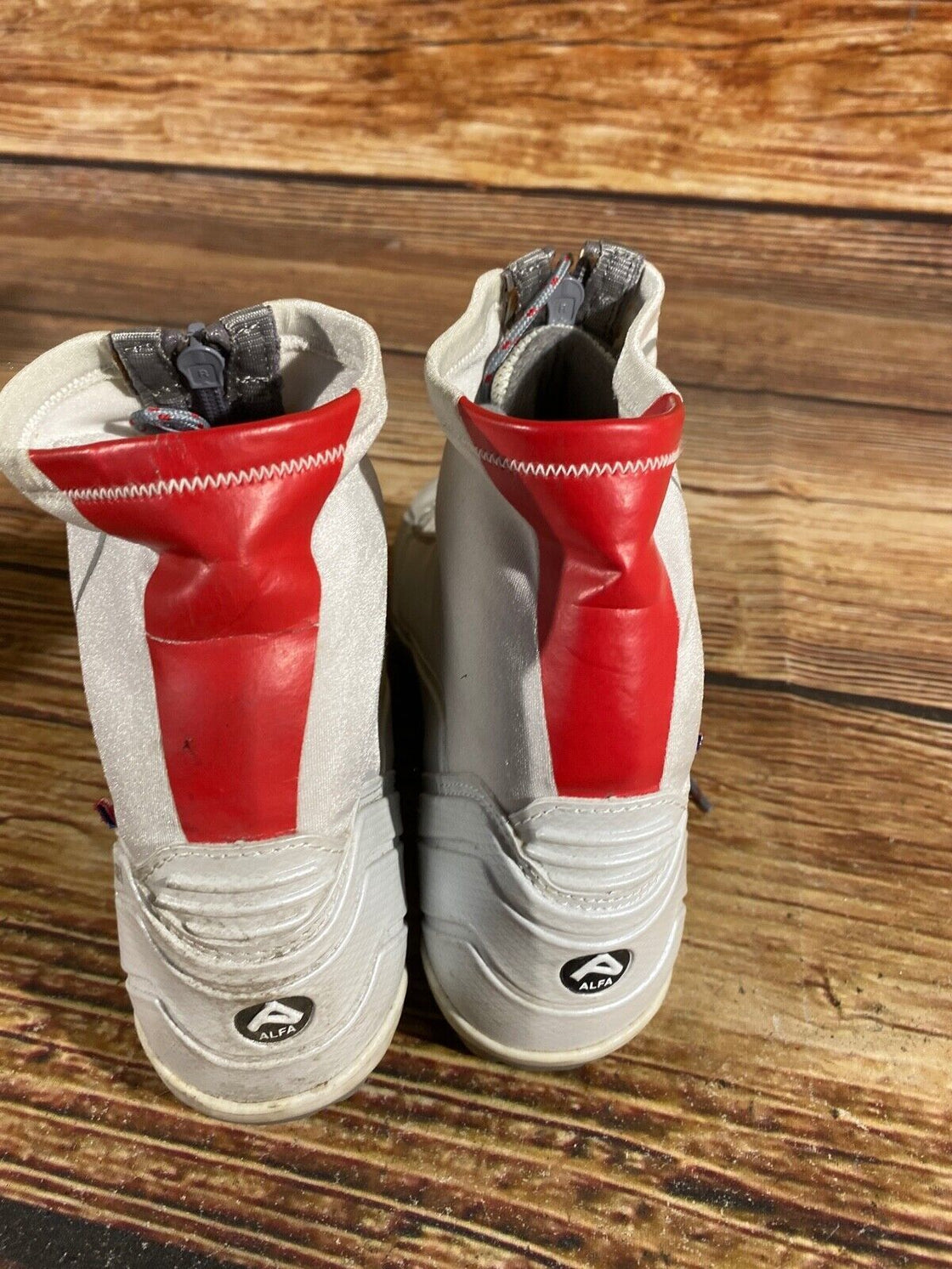 Alfa Nordic Cross Country Ski Boots Vintage for NNN Size EU39, US6.5