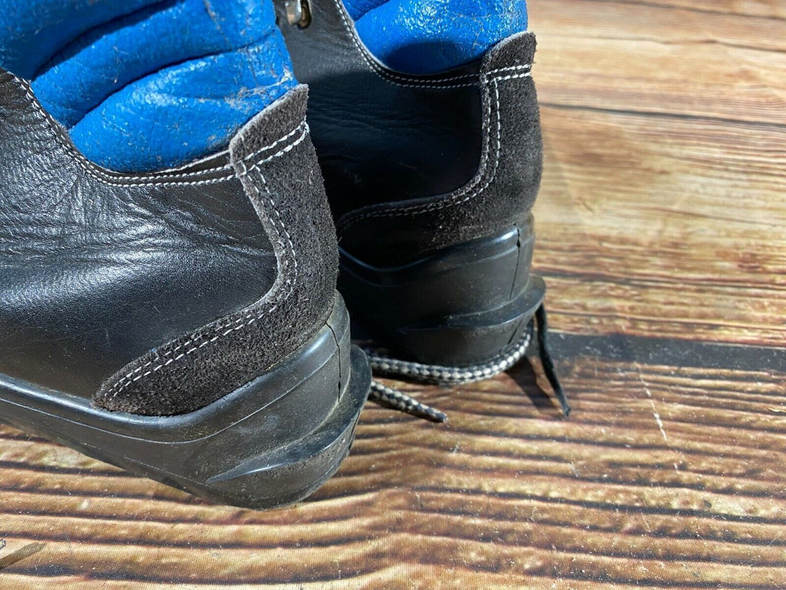 Vintage Alpine Ski Boots EU41 US7.5 UK7, Mondo 260 for Cable Bindings